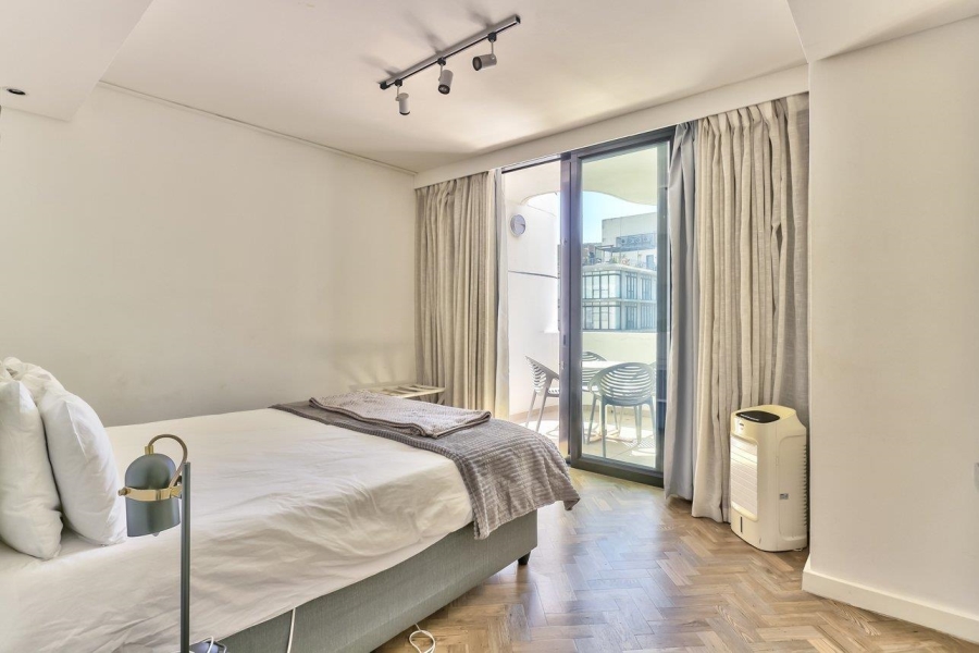 1 Bedroom Property for Sale in Cape Town City Centre Western Cape